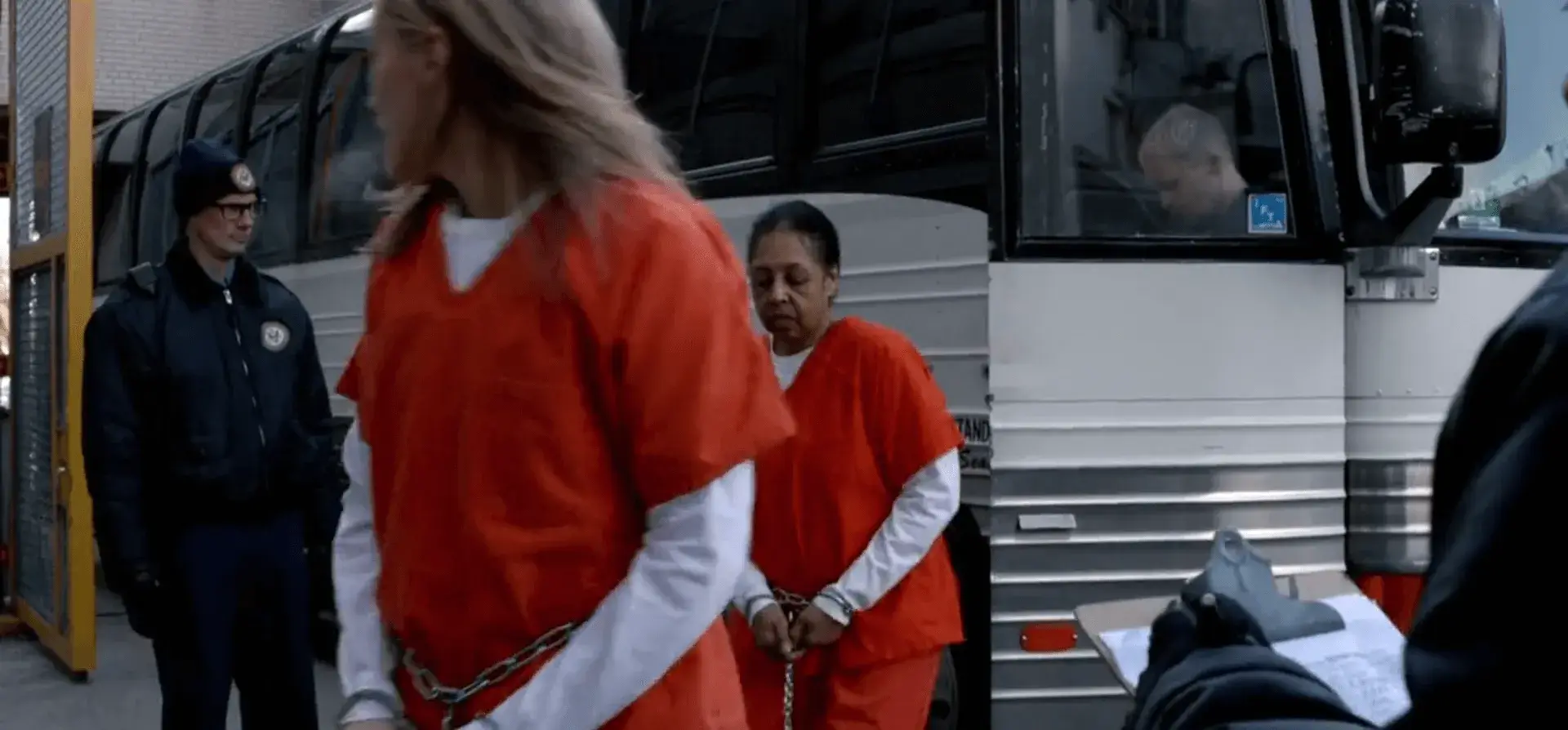 Оранжевый — хит сезона - 2 сезон 1 серия - 5 кадр